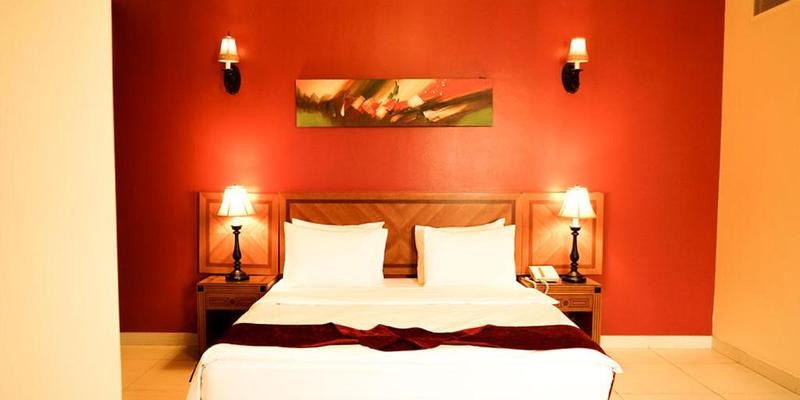 room_0dc3a481-2a09-4e16-9b7b-b18d66d0338c