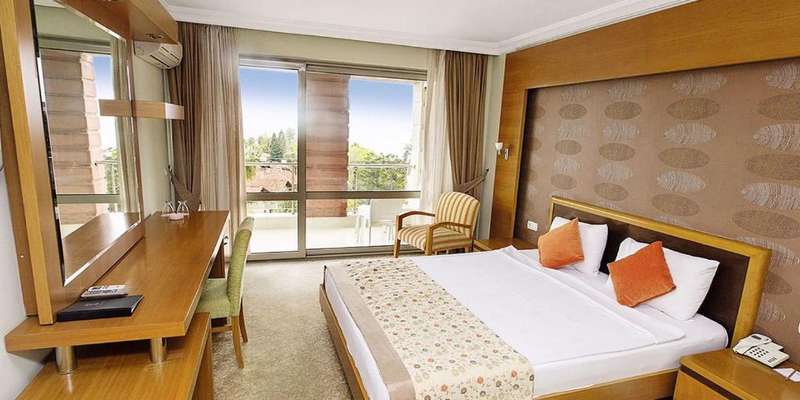 room_c6a7bf5c-7683-4c1a-94b9-bead95db1caf