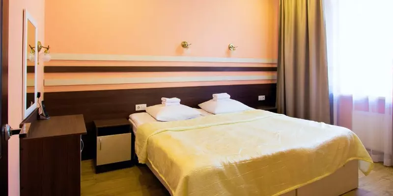room_138ac998-eee2-4e92-a663-cb96705ec24c.jpg