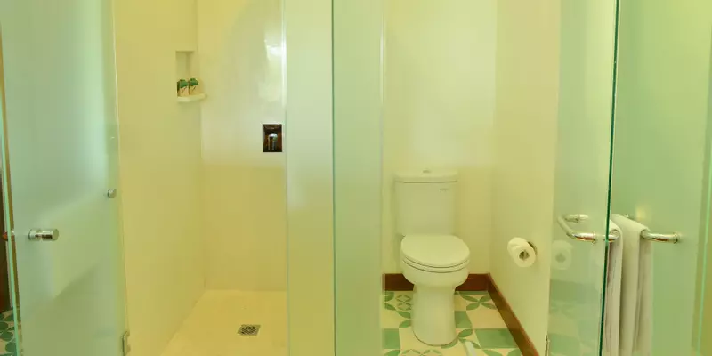 room_0d2d877f-45af-48c8-b15c-0534878a5d8b.jpg