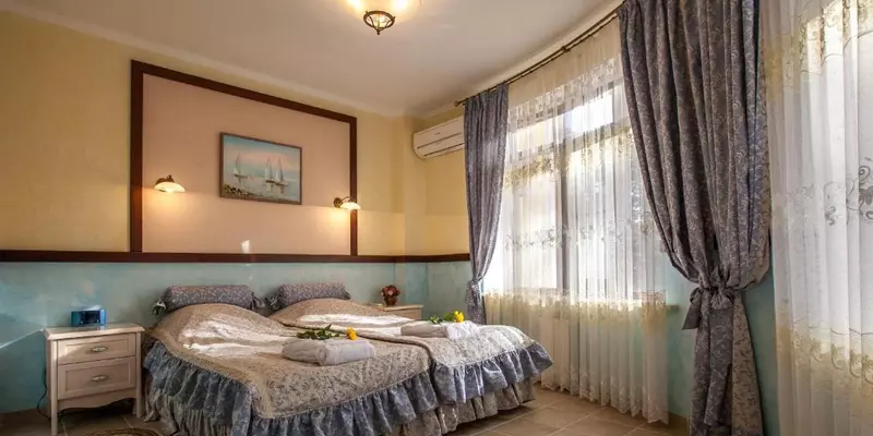 room_9e796ca7-c5f4-4973-bd60-1afbd2d789c3.jpg
