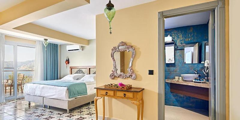 room_3e6826a9-314b-433e-8ae3-2c488253b09e