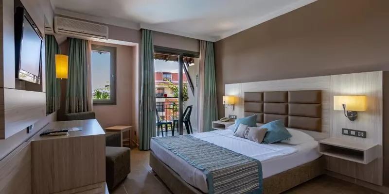 room_74e4b800-bd99-453c-a8fc-945a4db550d9