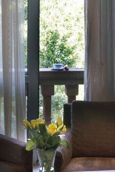 room_9c859e43-df99-4f5f-8dfb-be14c4b9a556.jpg