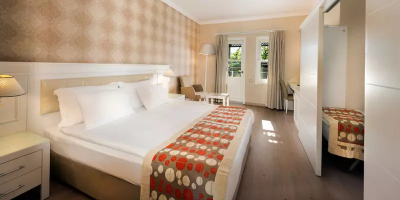 room_23d04129-c4fc-4597-8da8-d8f009f70e19