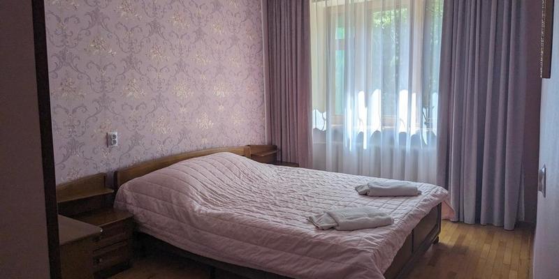 room_8b94d29c-32e5-4479-bc4a-7eb54ab8a109.jpg