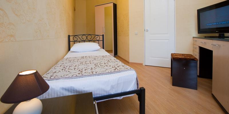 room_0859f5a8-894a-4f72-bbb7-c2eb33bff485