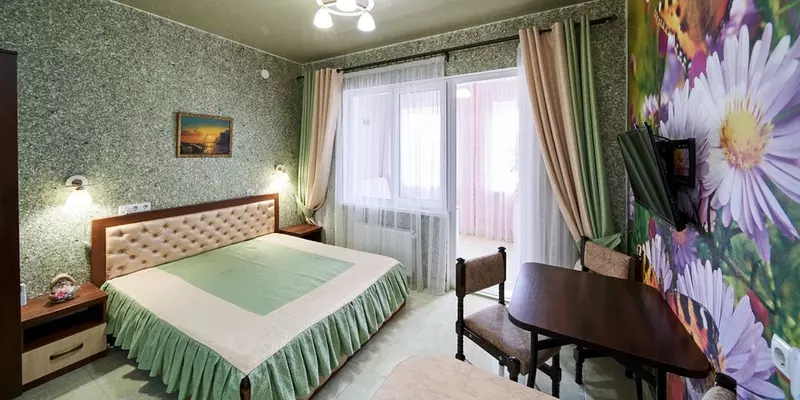 room_f3cd1a83-ad32-49e0-88d1-2daee4324bce.jpg