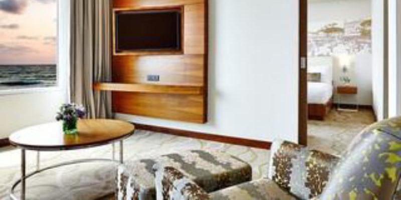 room_5de8b4dd-8381-43ae-bfc5-7dc11b4db31f.jpg