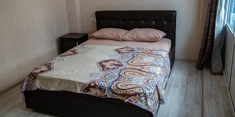 room_e45039a1-c8b7-4c59-9774-3e7a9a2f9b7d.jpg