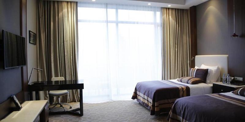room_ef53d665-ad4b-4dc5-a2d9-6db09ec71a13.jpg