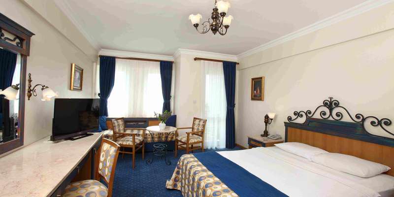 room_d4c2d36d-500c-4e3d-b6c3-8e627cbe5b18