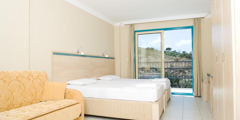room_f1a6f781-7a7e-4f15-a4f3-e0866e2042ec