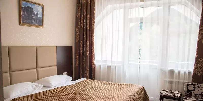 room_7f4e250d-06f8-4928-a895-30ffb78a20d5.jpg