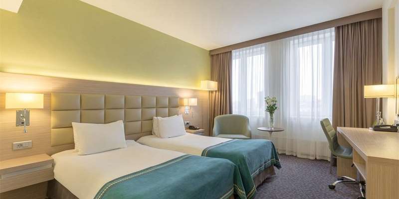 room_4f28bb38-a035-42f8-9788-2514ca6de1c4.jpg