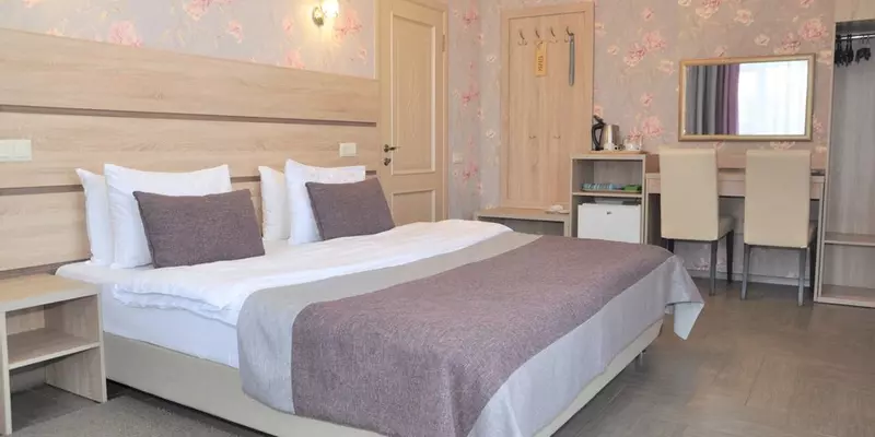 room_efebb929-3ac5-48f8-bcb5-ae8e244b0edc.jpg