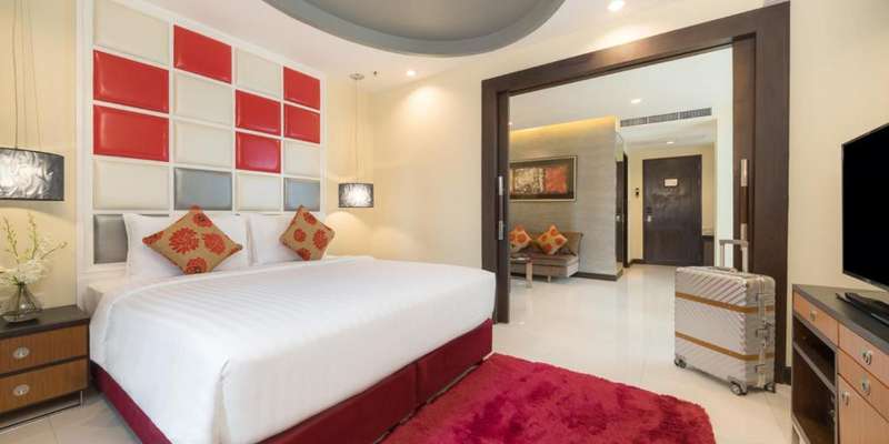 room_9d56e3dd-bc50-4460-9c0d-d954f01eabf2.jpg