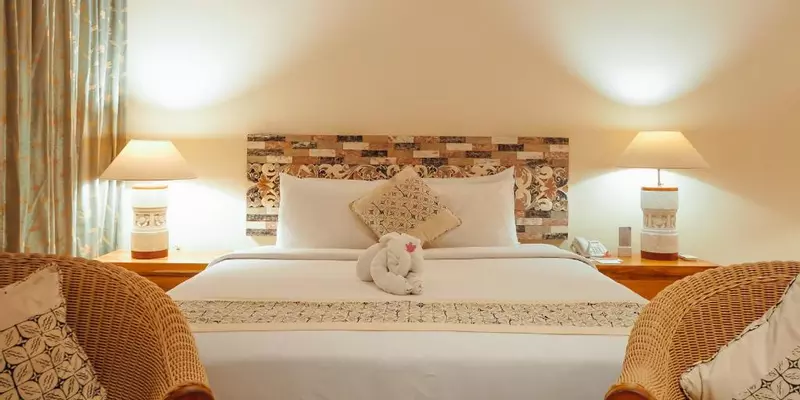 room_861246c8-dc0c-4e18-8bd0-56ceb34e67bb.jpg