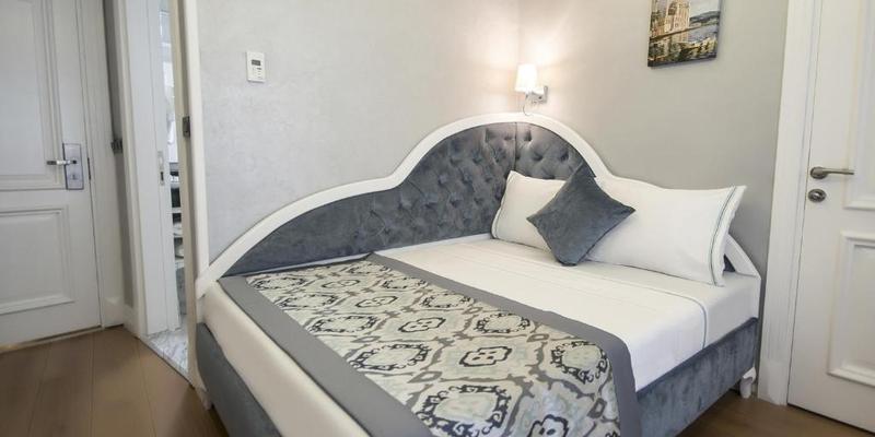 room_a4fa1eea-6536-4f7e-98df-d3098e22fd60.jpg
