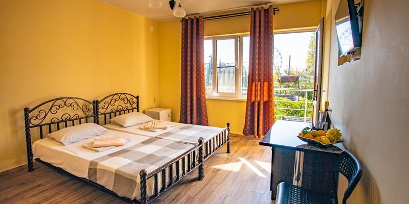 room_8d4ba8cf-a20f-49b1-9dc9-5e57330b99c1