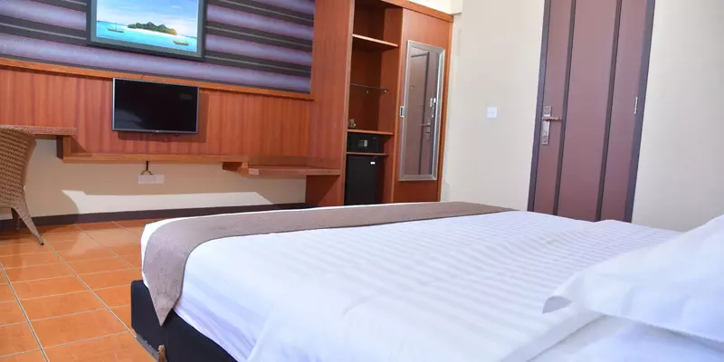 room_33fafa82-52c0-4813-b4b4-42741d4f7c83