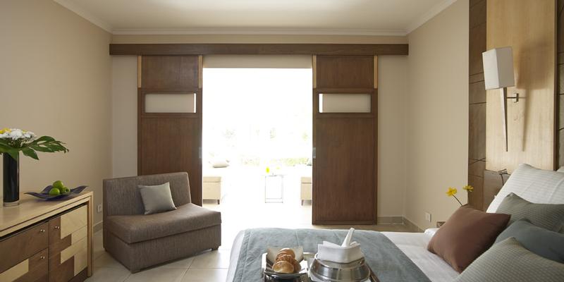 room_e21a1b48-c19f-450e-aad3-cf7d081e96ec