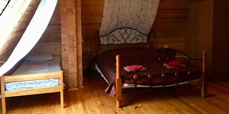 room_bafc8037-1178-4aa2-91b9-ab6c67333f91